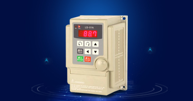 Dedicated frequency conversion for transmission equipment